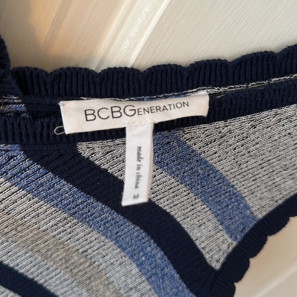 BCBGeneration Sweater Ruffle Peplum Tank | Medium - Picture 4 of 4